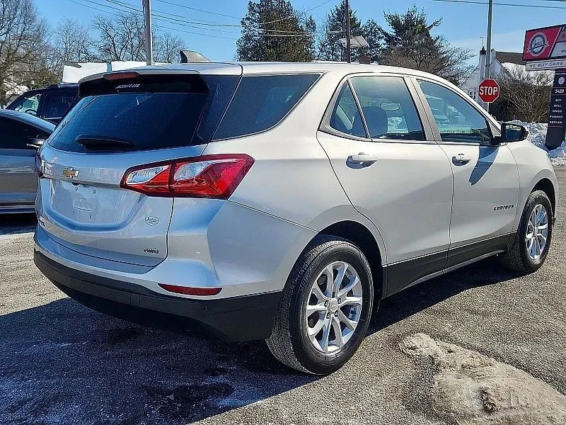 2021 Chevrolet Equinox - Image 7 of 12