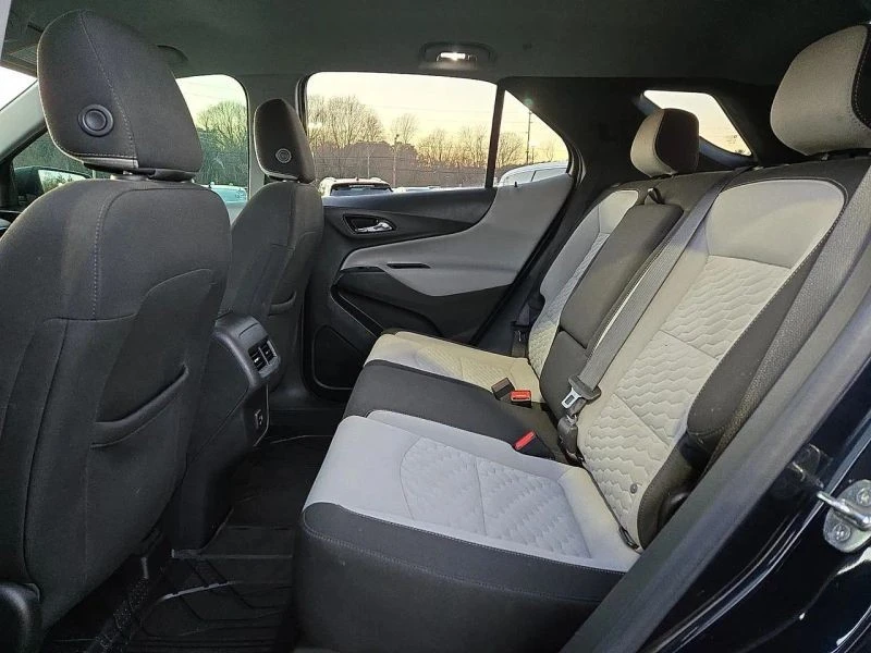 2021 Chevrolet Equinox - Image 10 of 12