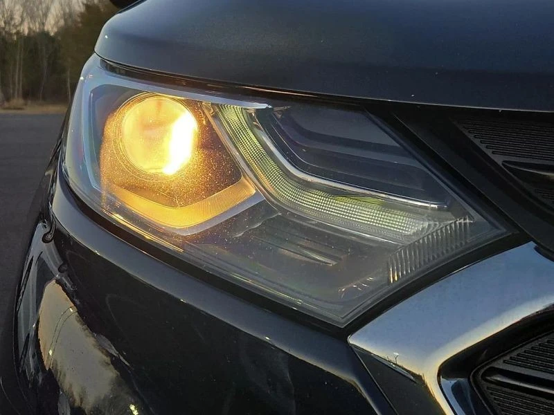 2021 Chevrolet Equinox - Image 9 of 12