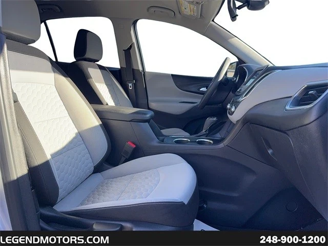 2021 Chevrolet Equinox - Image 17 of 21