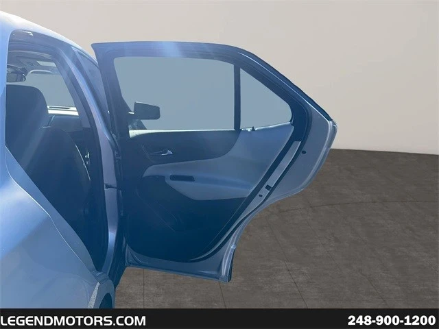 2021 Chevrolet Equinox - Image 18 of 21