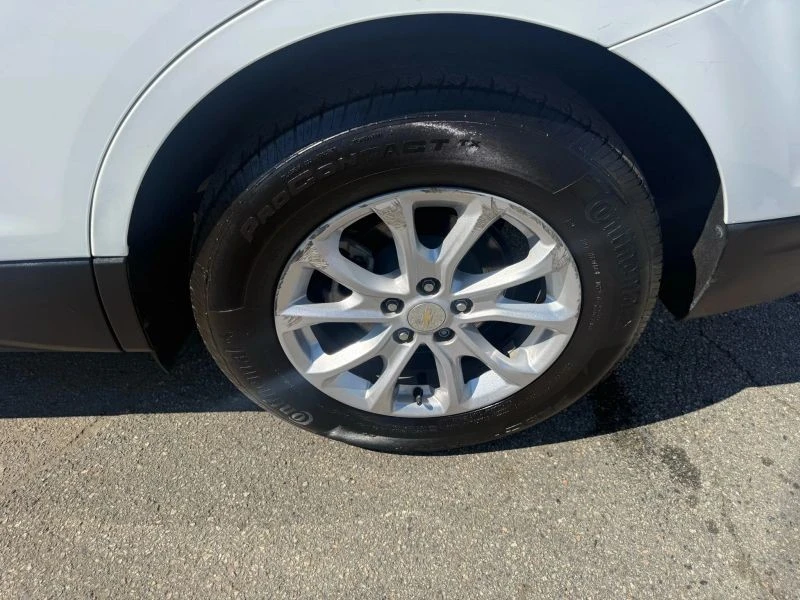 2021 Chevrolet Equinox - Image 9 of 12