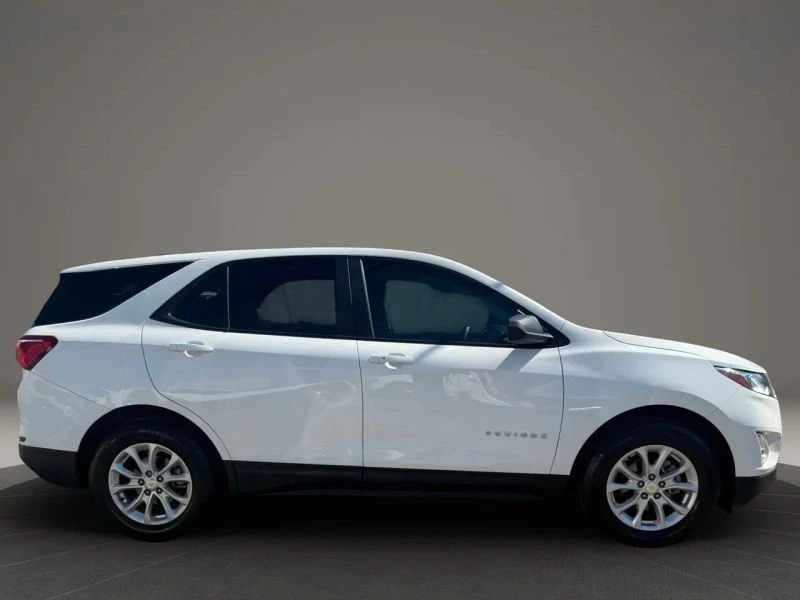 2021 Chevrolet Equinox - Image 4 of 12