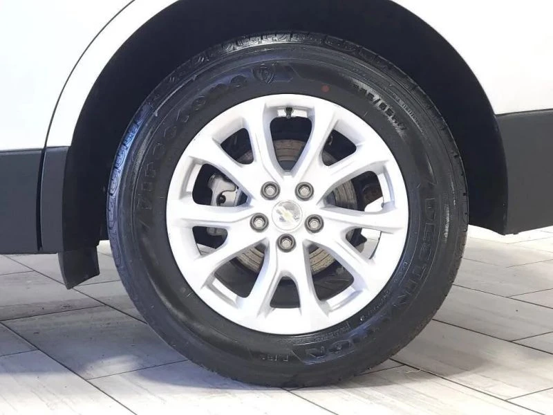 2021 Chevrolet Equinox - Image 9 of 12