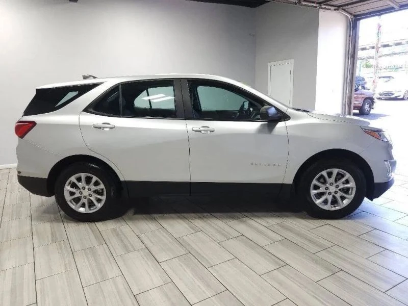 2021 Chevrolet Equinox - Image 6 of 12