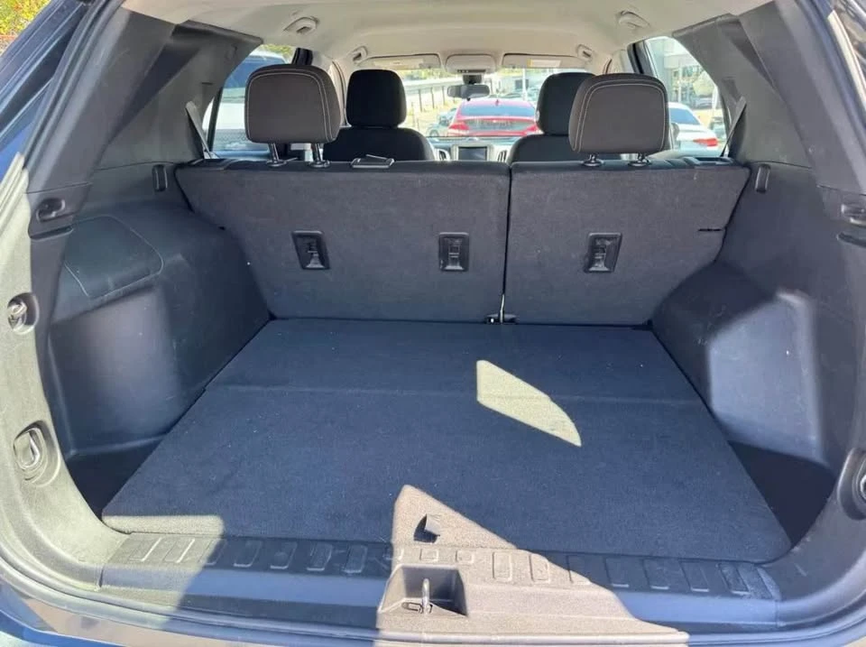 2021 Chevrolet Equinox - Image 11 of 12