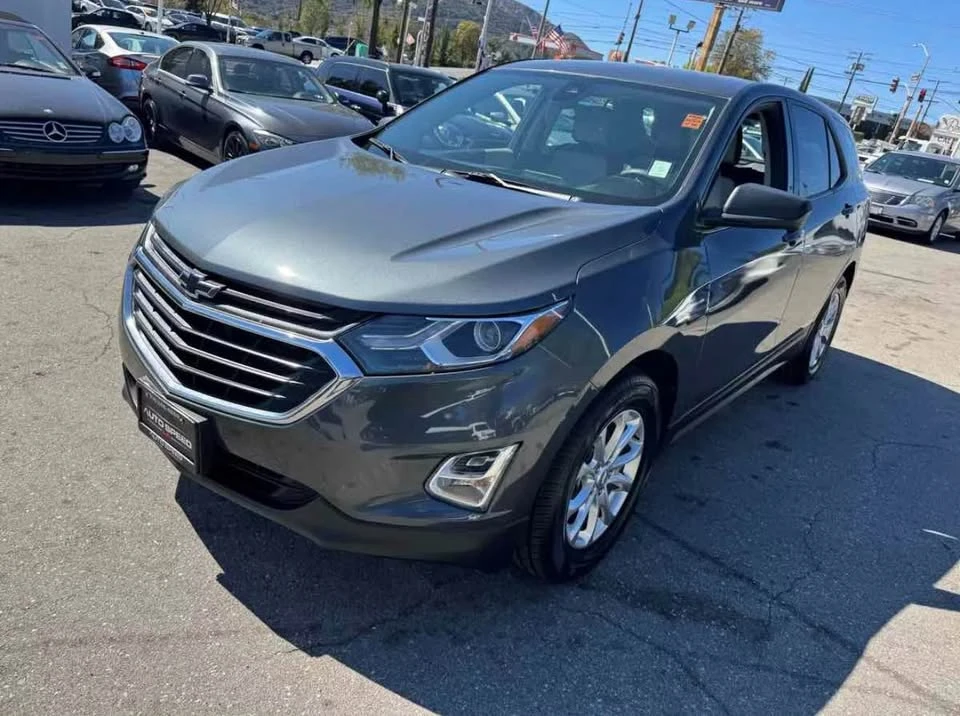 2021 Chevrolet Equinox - Image 2 of 12