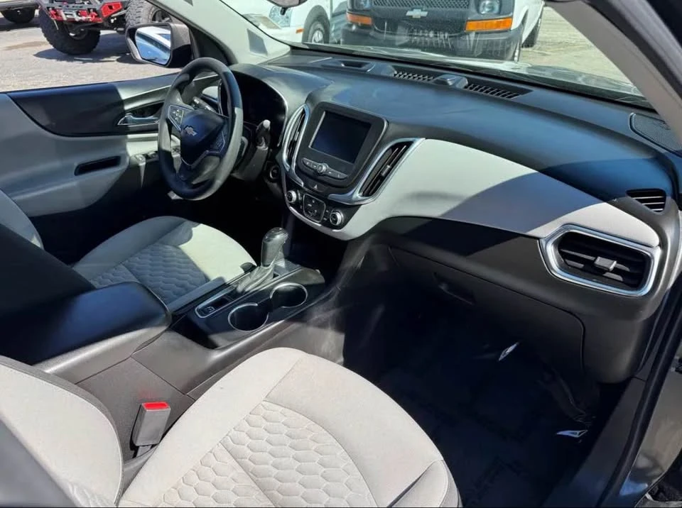2021 Chevrolet Equinox - Image 9 of 12