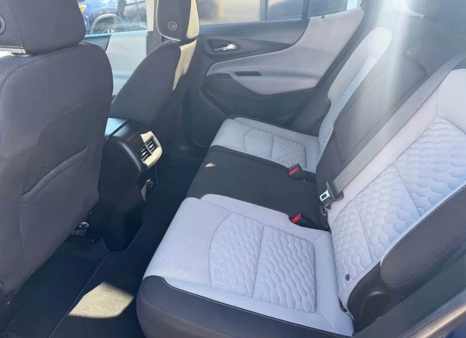 2021 Chevrolet Equinox - Image 4 of 10