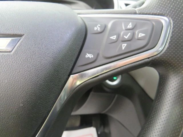 2021 Chevrolet Equinox - Image 17 of 21