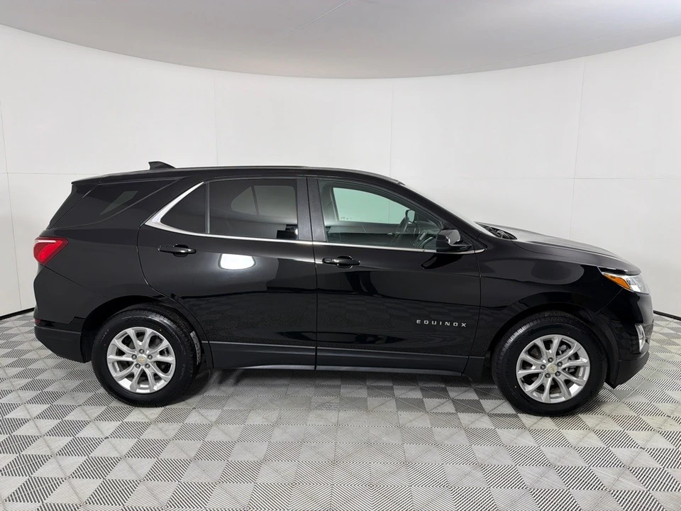 2021 Chevrolet Equinox - Image 4 of 21