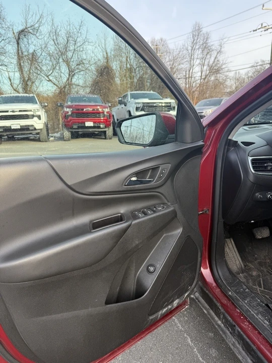 2021 Chevrolet Equinox - Image 5 of 12