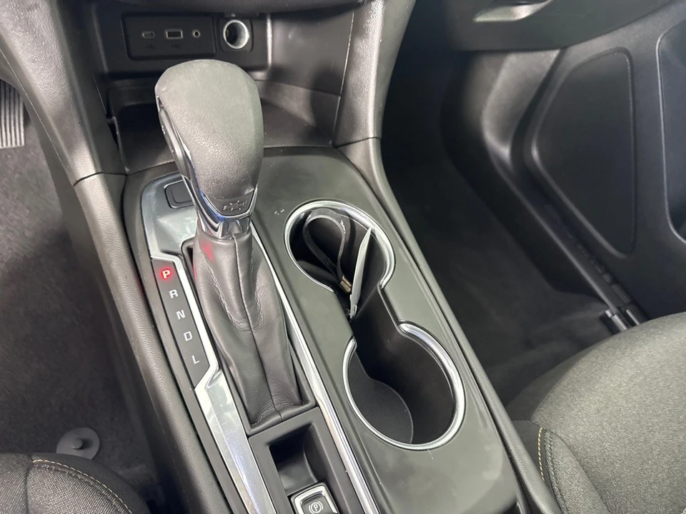 2021 Chevrolet Equinox - Image 18 of 21