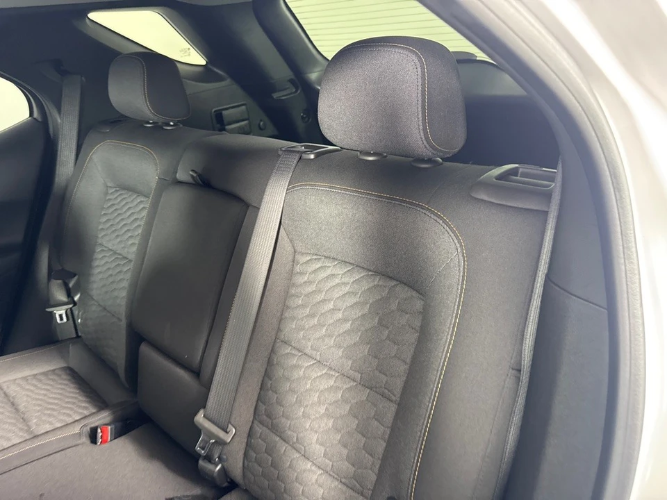 2021 Chevrolet Equinox - Image 20 of 21