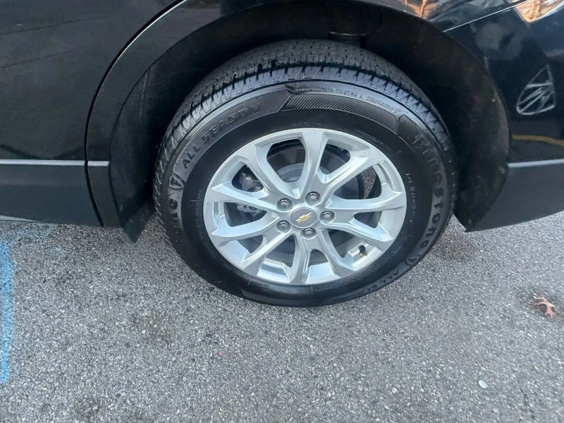 2021 Chevrolet Equinox - Image 9 of 12