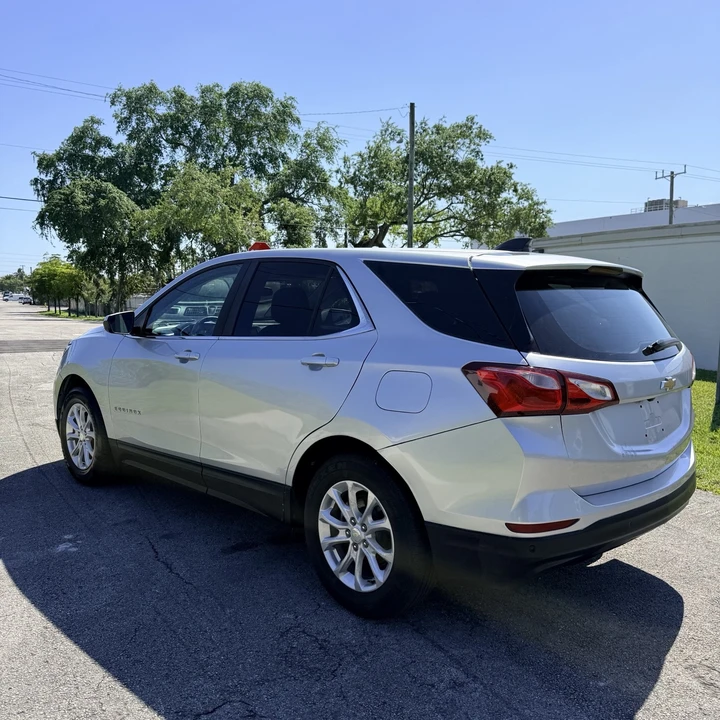 2021 Chevrolet Equinox - Image 5 of 19
