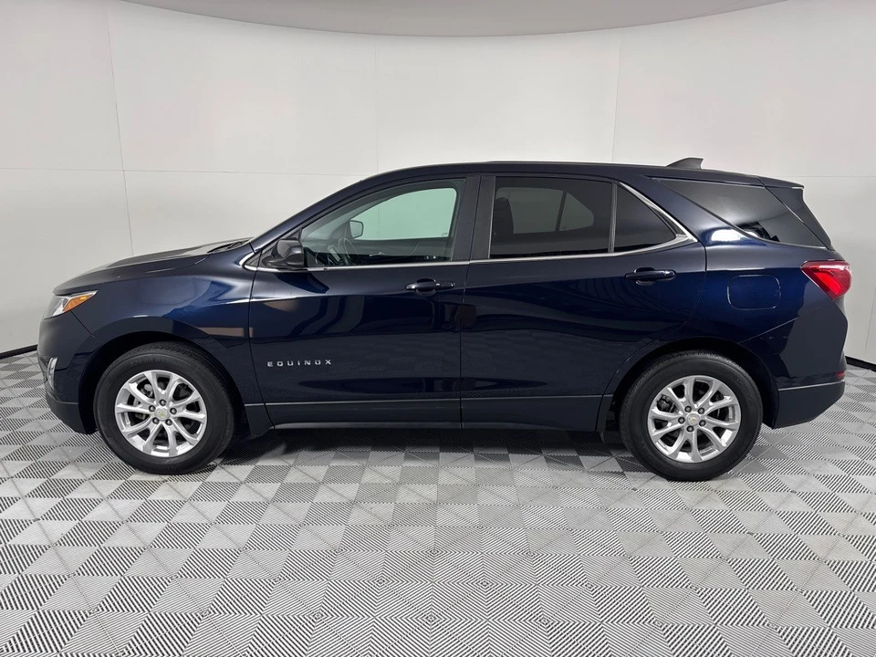 2021 Chevrolet Equinox - Image 8 of 21