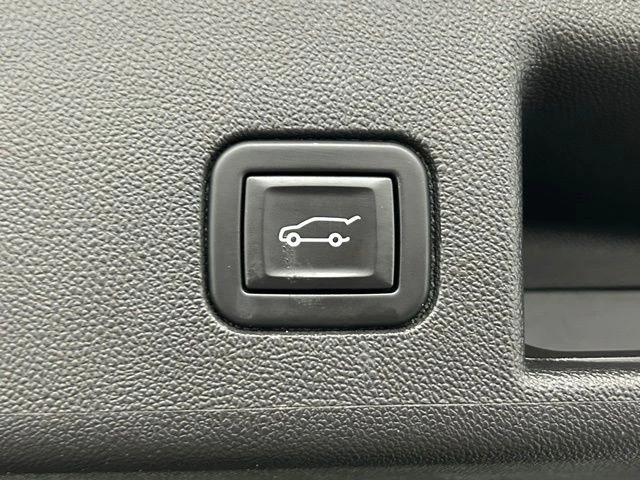 2021 Chevrolet Equinox - Image 11 of 12