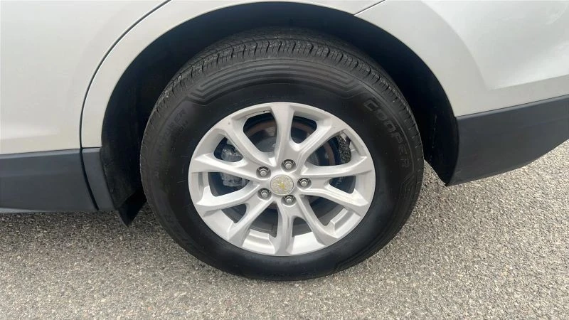 2021 Chevrolet Equinox - Image 11 of 12