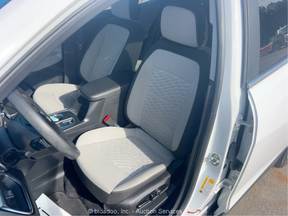 2021 Chevrolet Equinox - Image 11 of 12