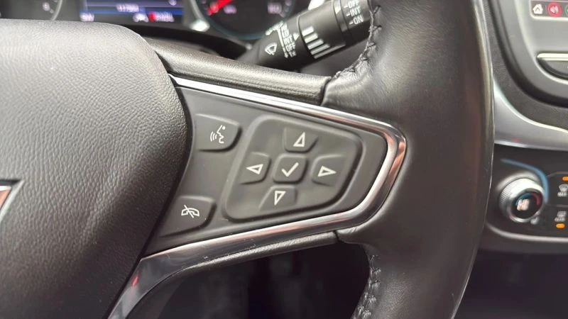 2021 Chevrolet Equinox - Image 11 of 12