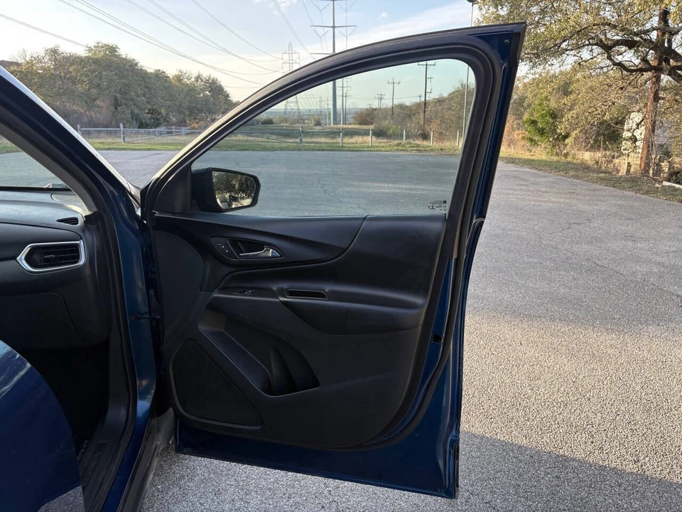 2021 Chevrolet Equinox - Image 20 of 21