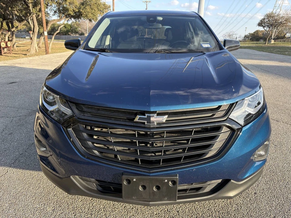 2021 Chevrolet Equinox - Image 2 of 21