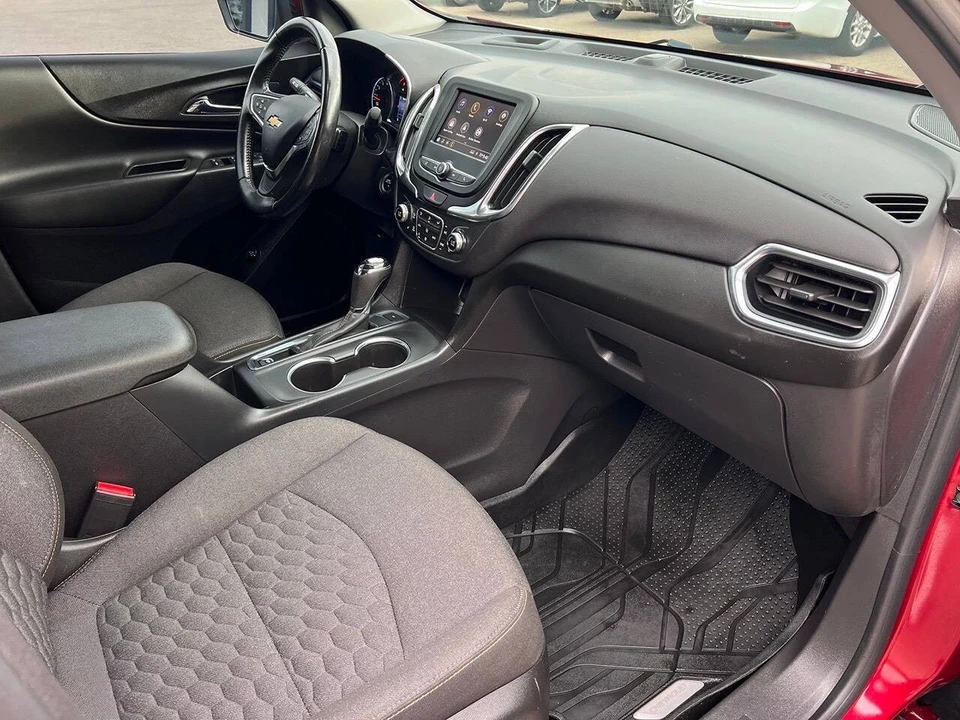 2021 Chevrolet Equinox - Image 2 of 21