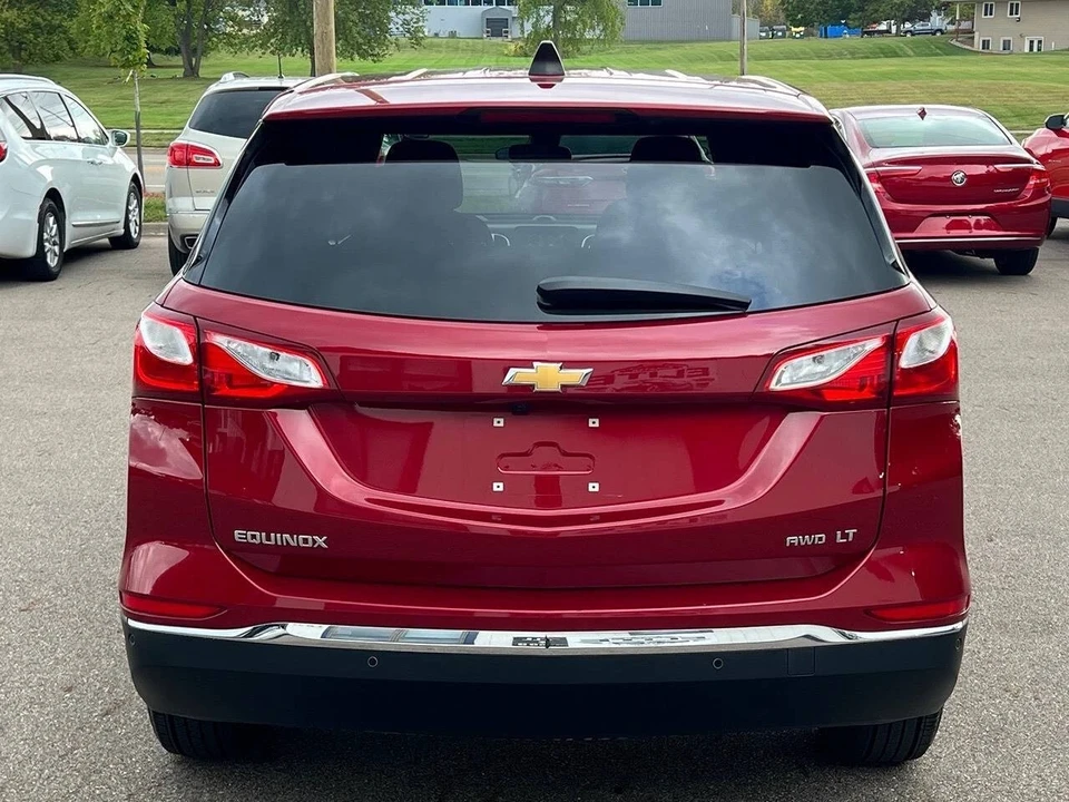 2021 Chevrolet Equinox - Image 15 of 21