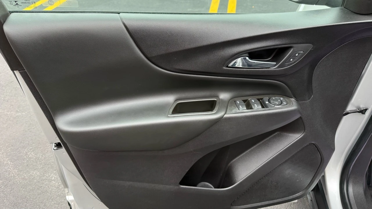 2021 Chevrolet Equinox - Image 20 of 21