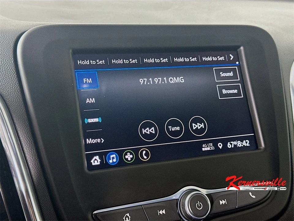 2021 Chevrolet Equinox - Image 17 of 21