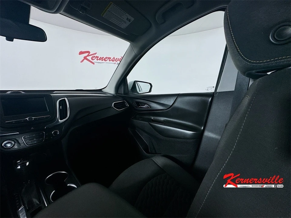 2021 Chevrolet Equinox - Image 11 of 12