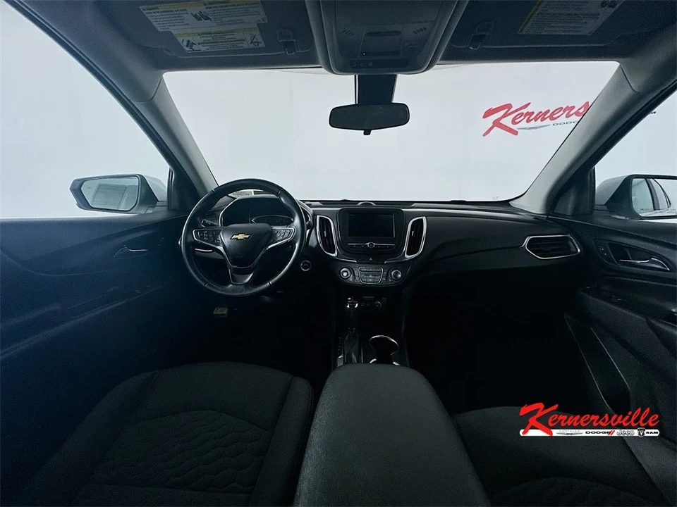 2021 Chevrolet Equinox - Image 10 of 21