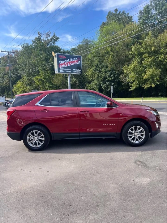 2021 Chevrolet Equinox - Image 2 of 12