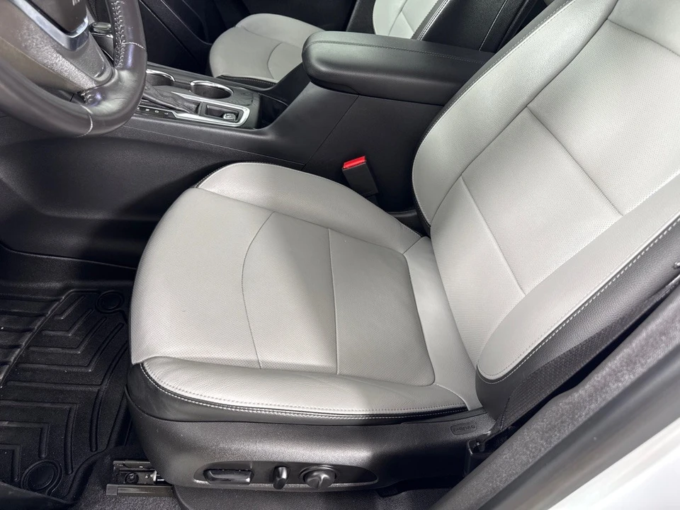 2021 Chevrolet Equinox - Image 11 of 12