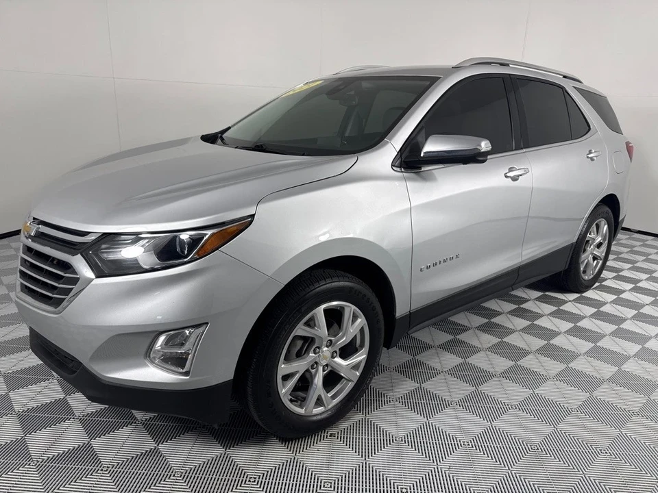 2021 Chevrolet Equinox - Image 10 of 12