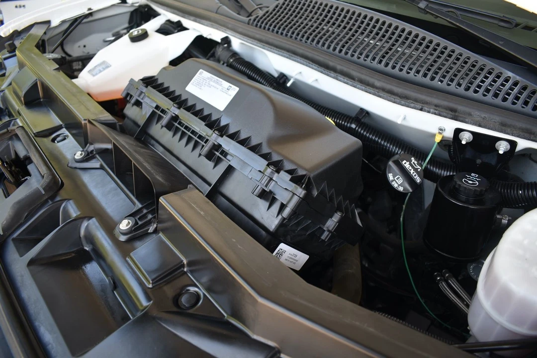 2021 Chevrolet Express - Image 20 of 20