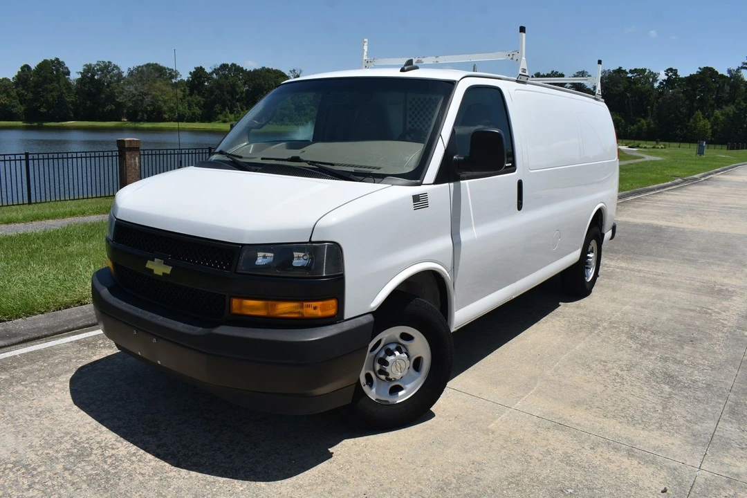 2021 Chevrolet Express - Image 7 of 20