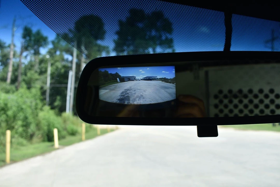 2021 Chevrolet Express - Image 13 of 20