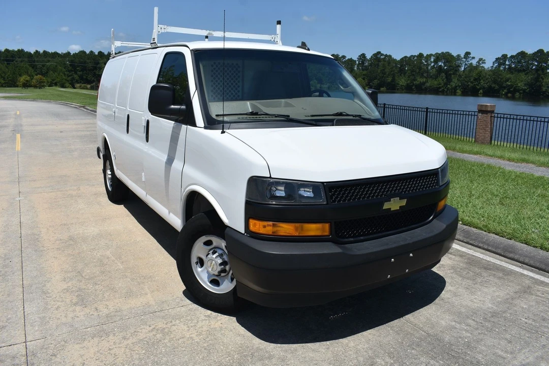 2021 Chevrolet Express - Image 2 of 20