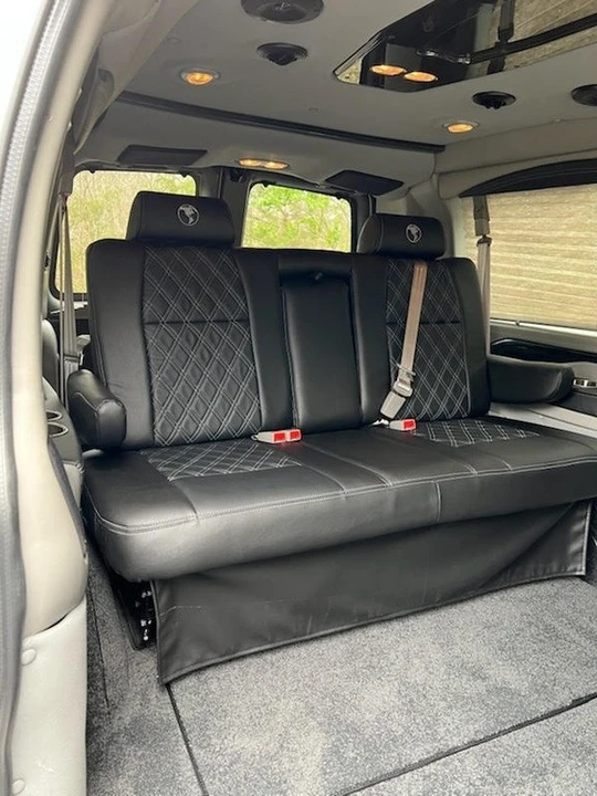 2021 Chevrolet Express - Image 6 of 10