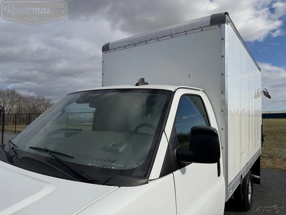 2021 Chevrolet Express - Image 12 of 12