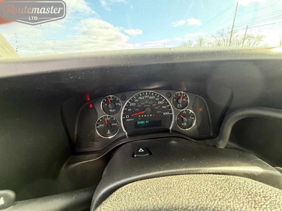 2021 Chevrolet Express - Image 7 of 12