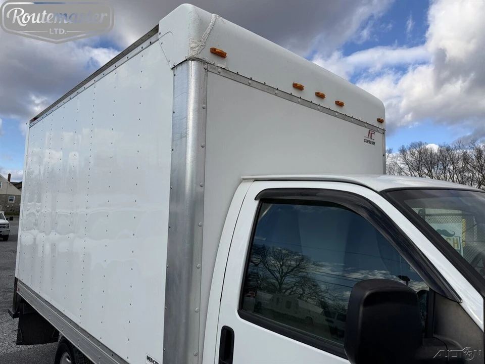 2021 Chevrolet Express - Image 6 of 12