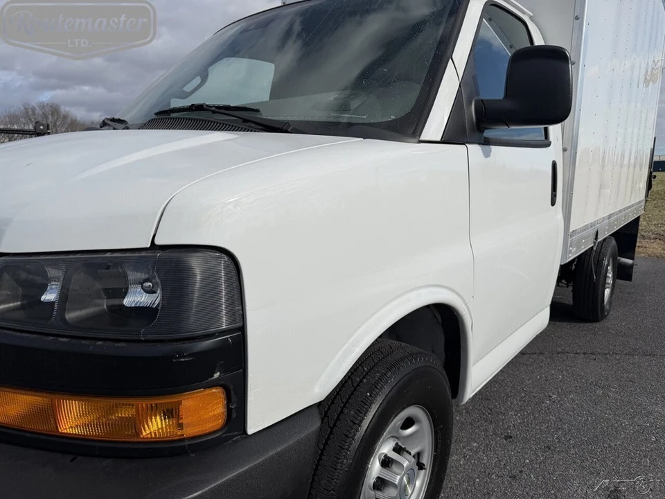 2021 Chevrolet Express - Image 11 of 12