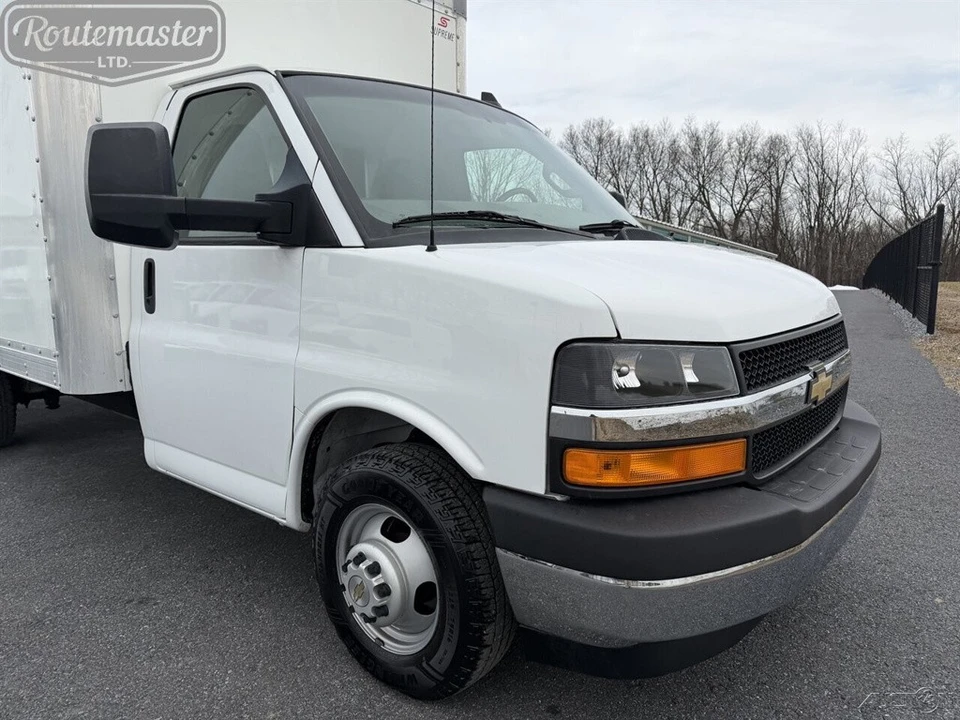 2021 Chevrolet Express - Image 2 of 12