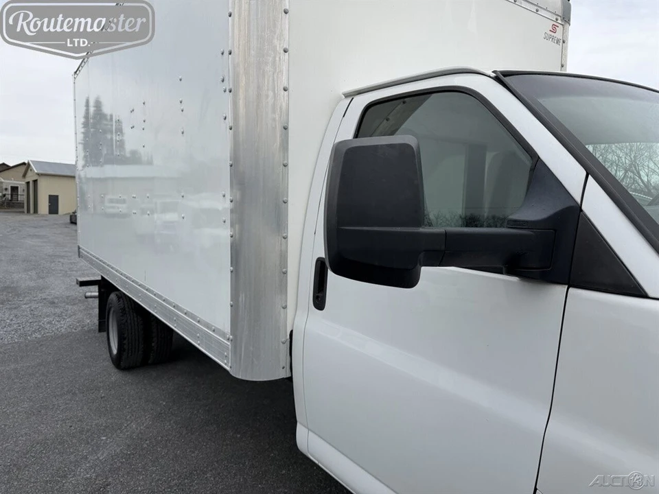 2021 Chevrolet Express - Image 4 of 12