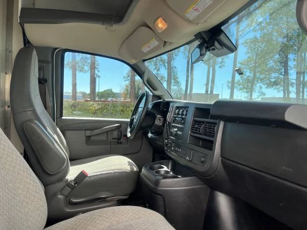 2021 Chevrolet Express - Image 7 of 7