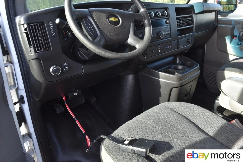2021 Chevrolet Express - Image 13 of 21