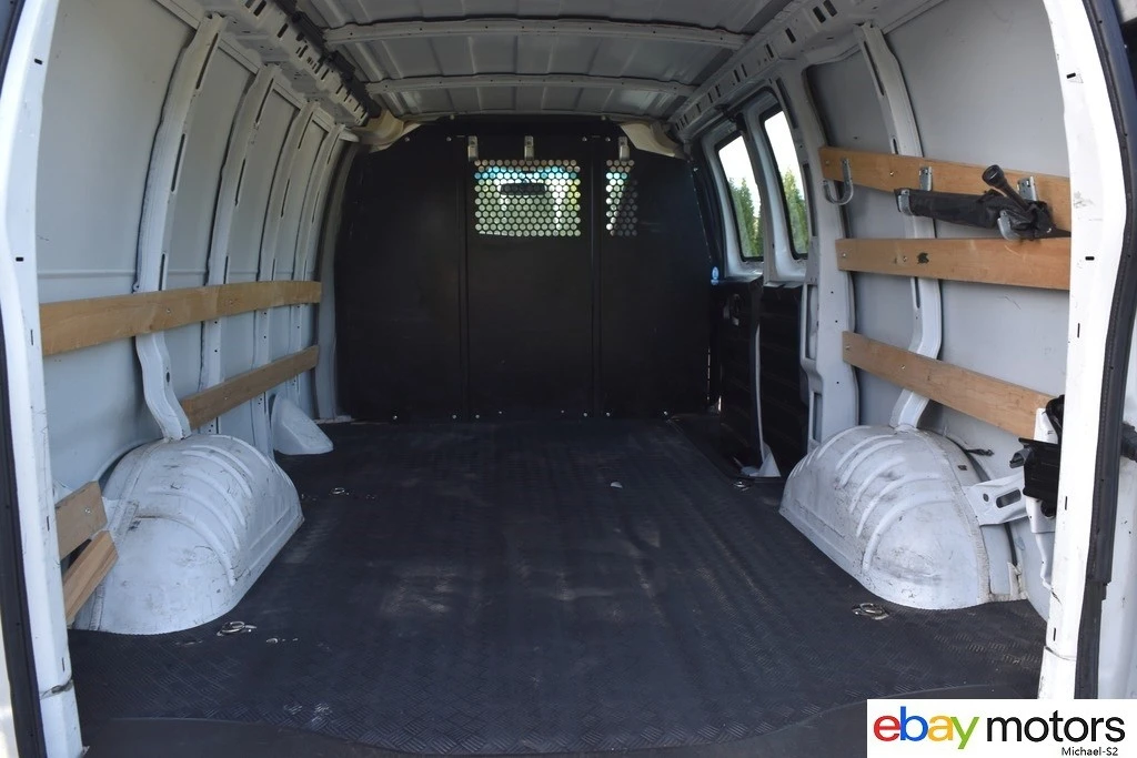 2021 Chevrolet Express - Image 14 of 21